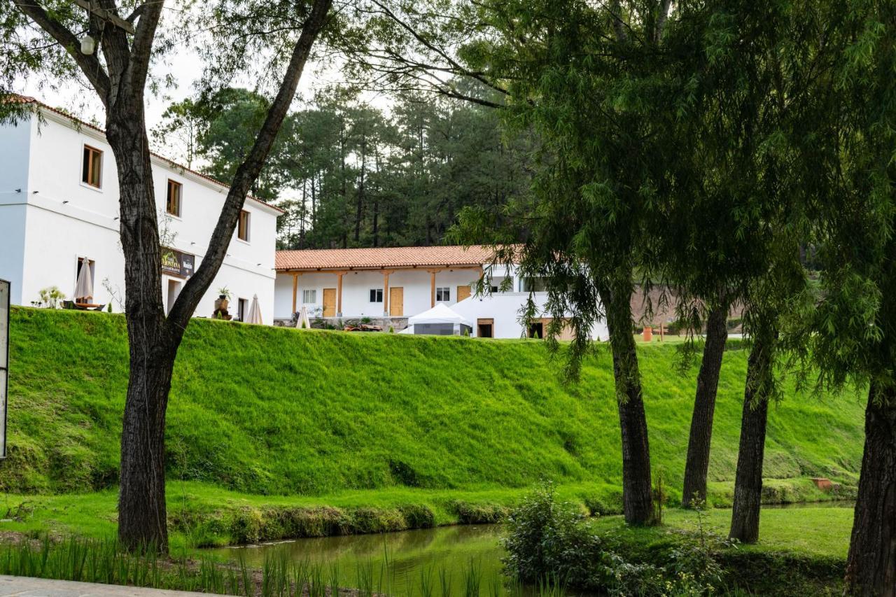 Casa Montana Hotel Chichicastenango Exterior foto